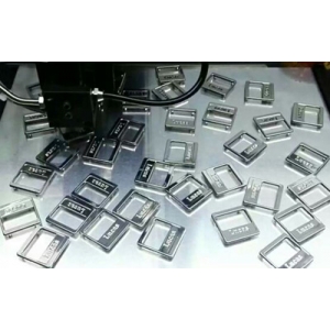 五金飾品點(diǎn)膠點(diǎn)漆