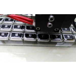 箱包五金點(diǎn)透明AB膠